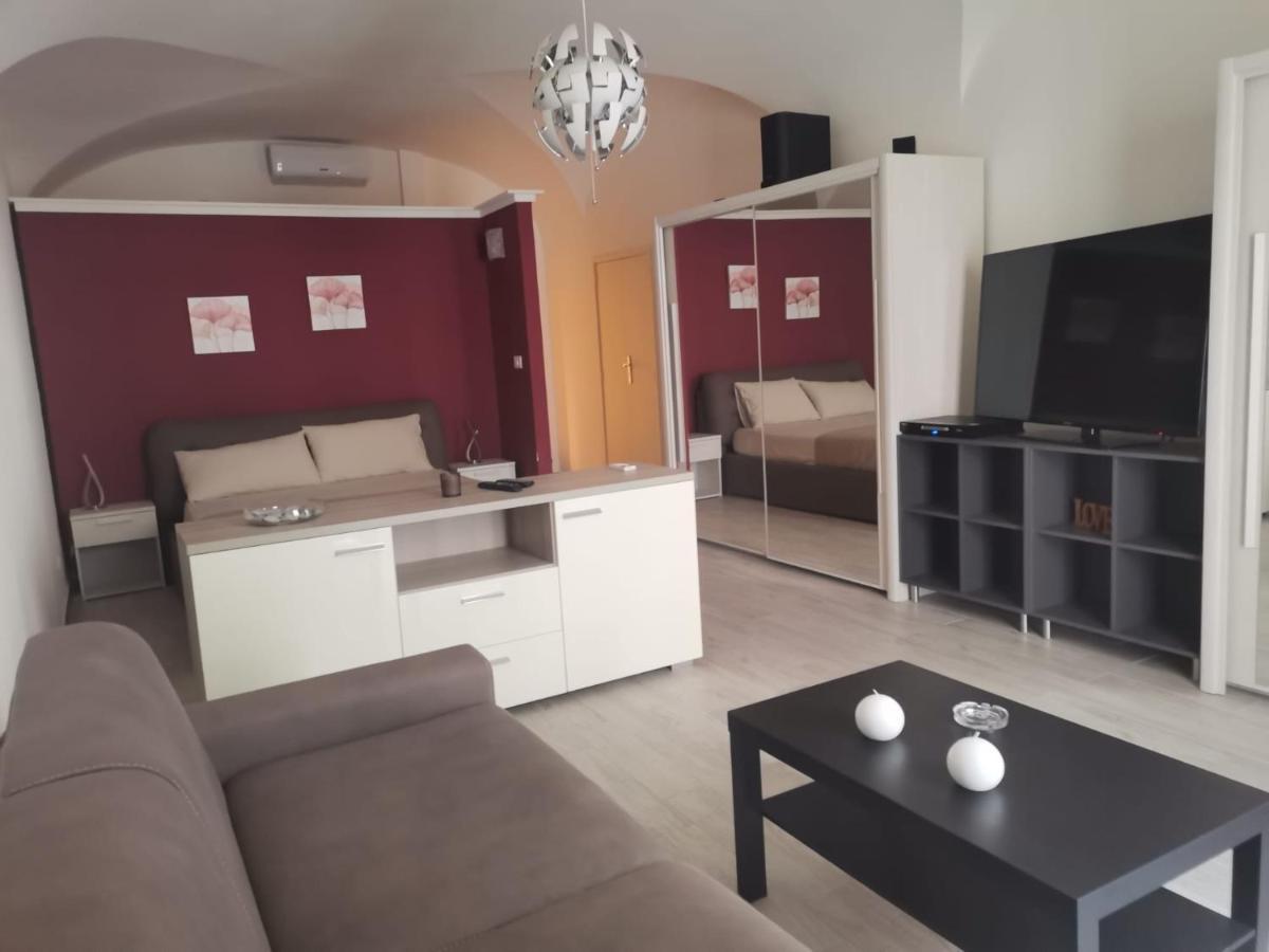 Agata Dreams Apartment Catania Bagian luar foto